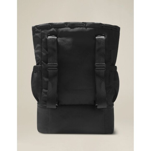 NWT Beyond Yoga Convertible Gym Bag Backpack Black Tote Carrying Case main image 4